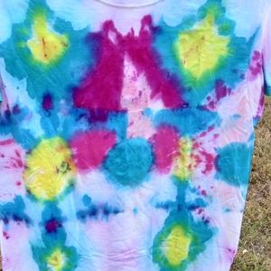Tie-Die T-Shirt Uni-Sex Size Small